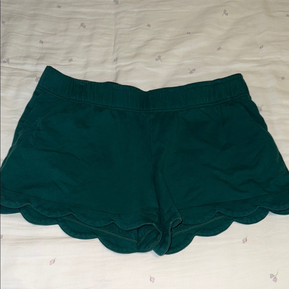 Lilly Pulitzer Deep Green Scalloped Women Shorts